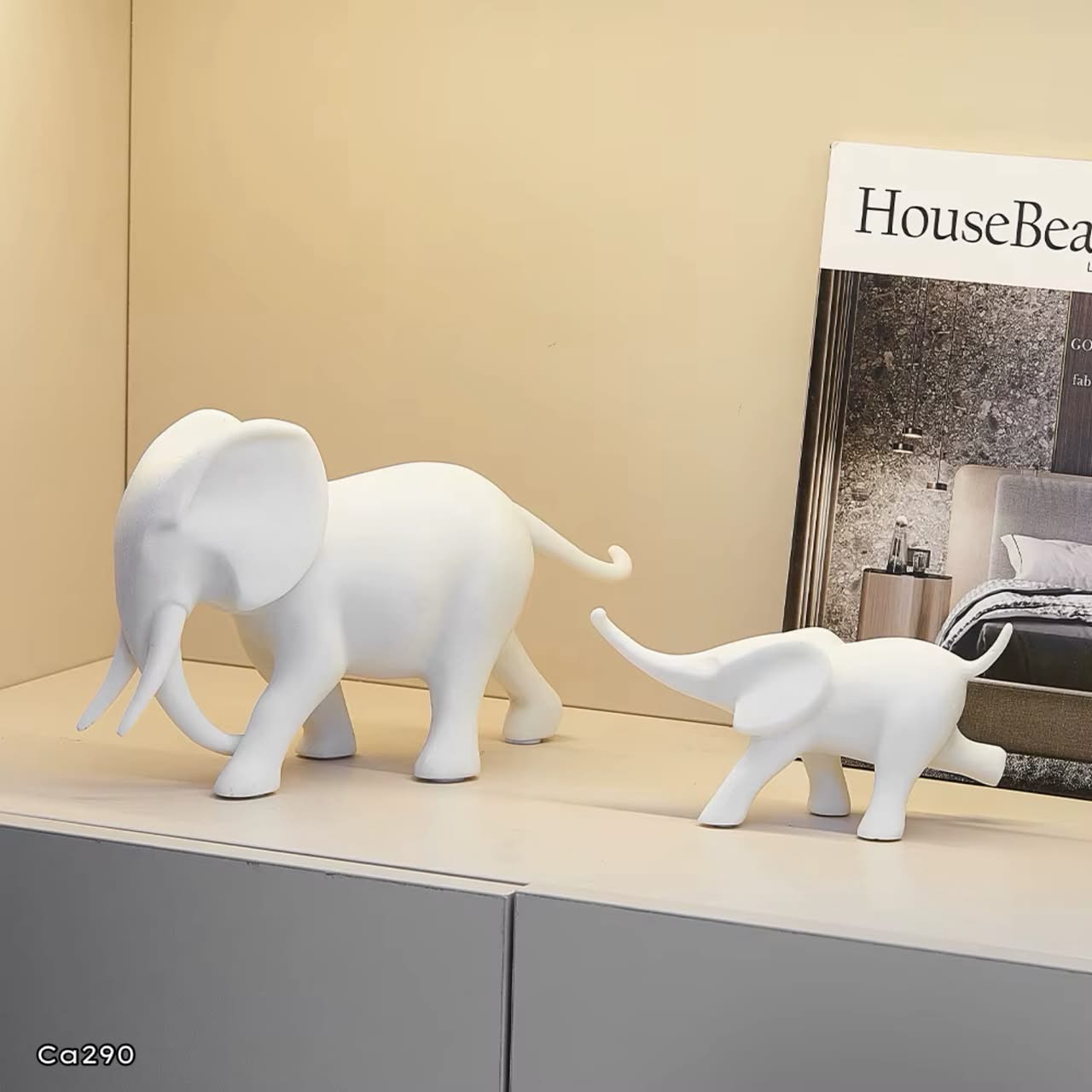 Articulo decorativo familia elefante blanco 25cm* 8cm* 16cm + 18cm* 6cm* 8cm
